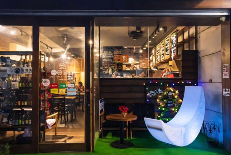 ToTheMoooon圖寞癮咖啡小酒館 場地照片 2